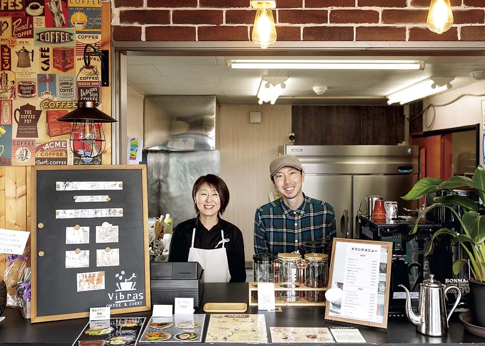 「cafe Vibras」の小野寺さんと池垣さん