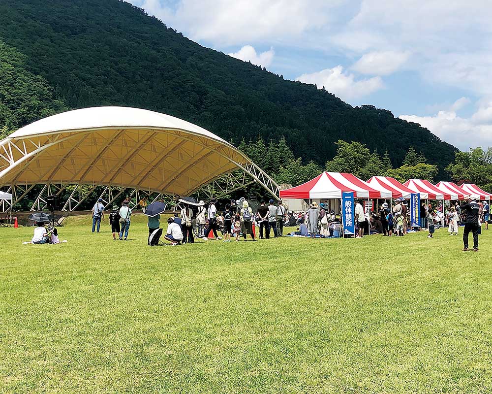 虹の湖公園ふれあいの広場