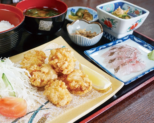 ふぐの唐揚げ定食