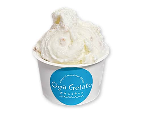 カップに入った「いぶりがっこホワイトチョコレート」